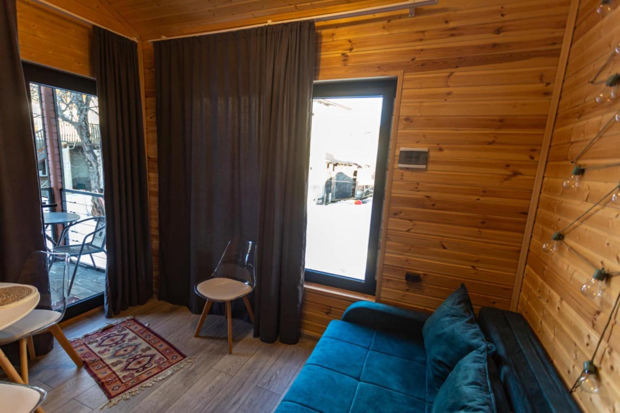 Inga Jafaridze Guesthouse Pele Μέστια Εξωτερικό φωτογραφία