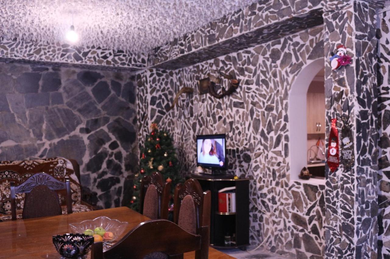Inga Jafaridze Guesthouse Pele Μέστια Εξωτερικό φωτογραφία
